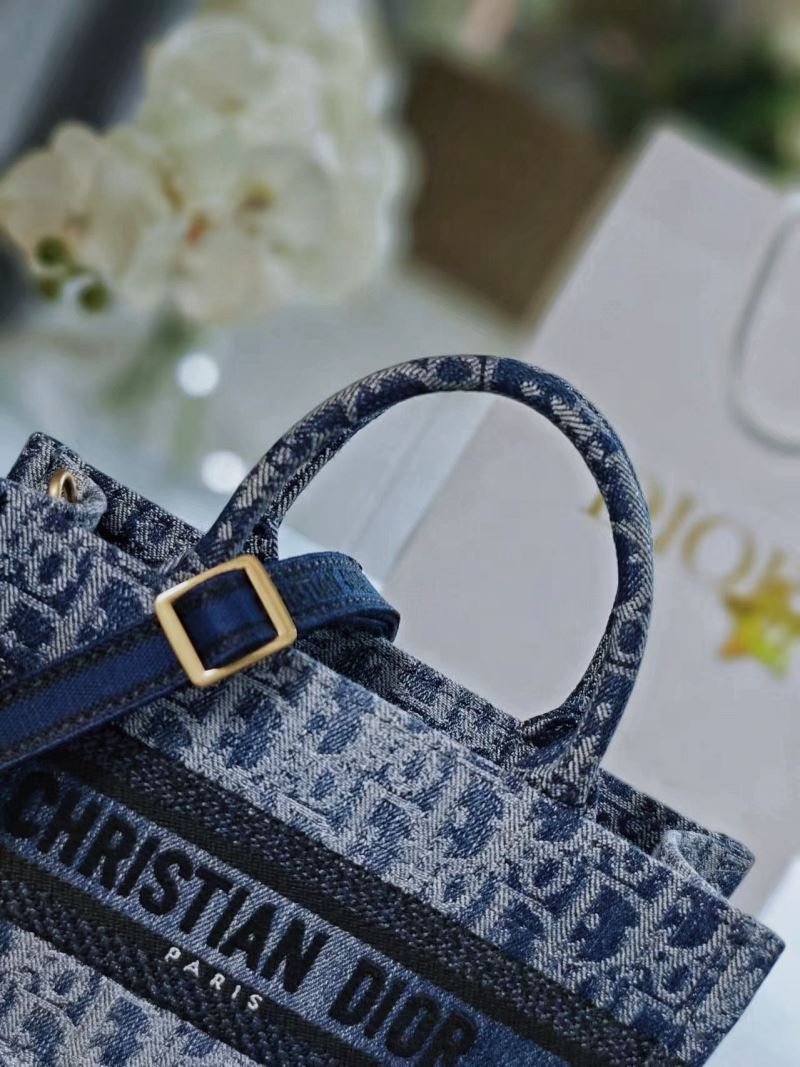 Christian Dior Shopping Bags